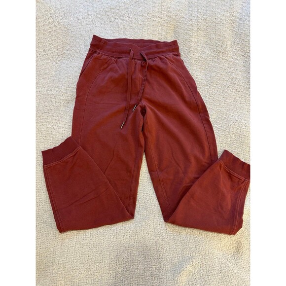 Lululemon Scuba French Terry Joggers - Size 4 - Picture 2 of 3